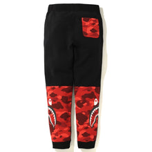 Load image into Gallery viewer, BAPE Color Camo Side Shark Slim Sweat Pants Black/Red
