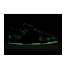 Load image into Gallery viewer, Nike dunk low prm halloween

