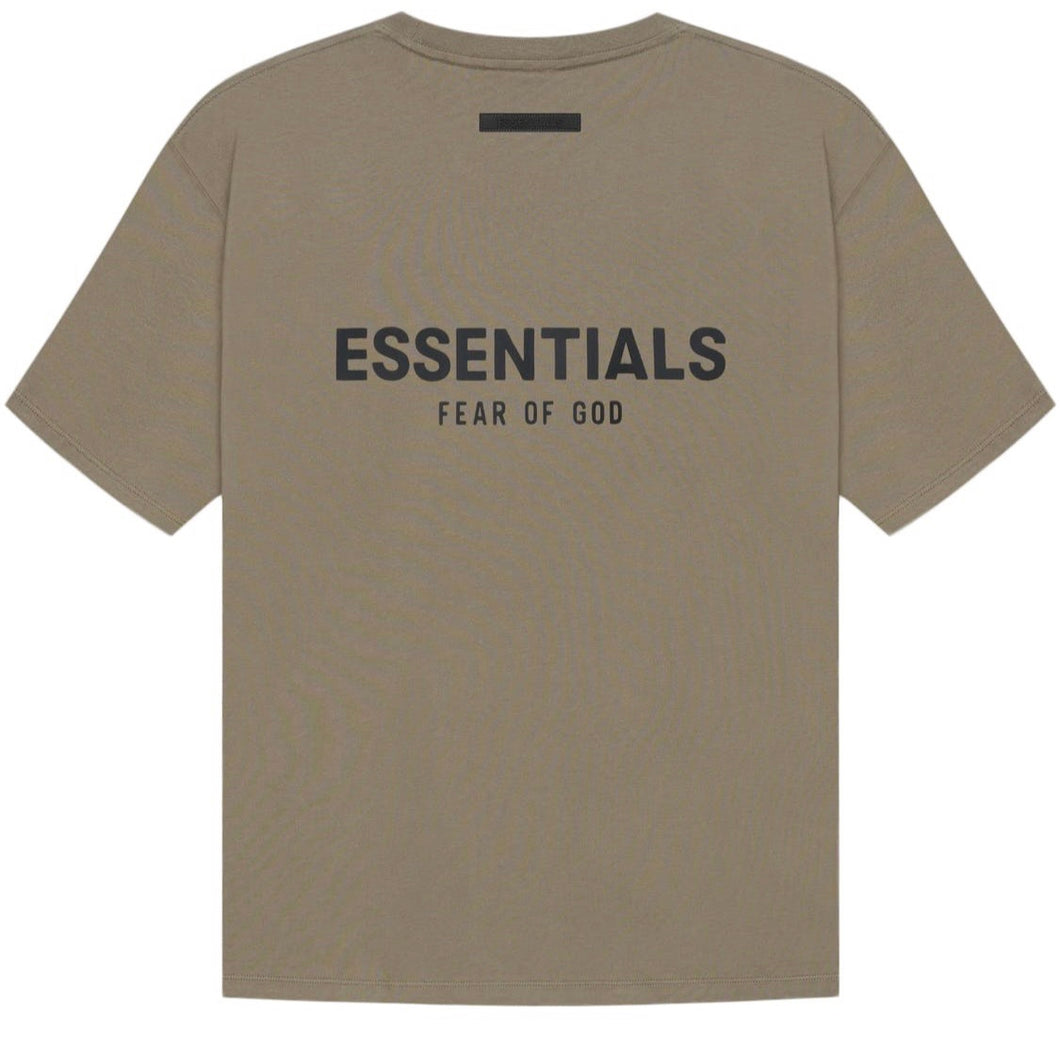 Essentials t-shirt taupe ss21